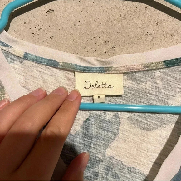 Deletta Anthrolopogie Amalia Peplum V-Neck Tank Top Leaf Print Women's MEDIUM - Picture 2 of 6